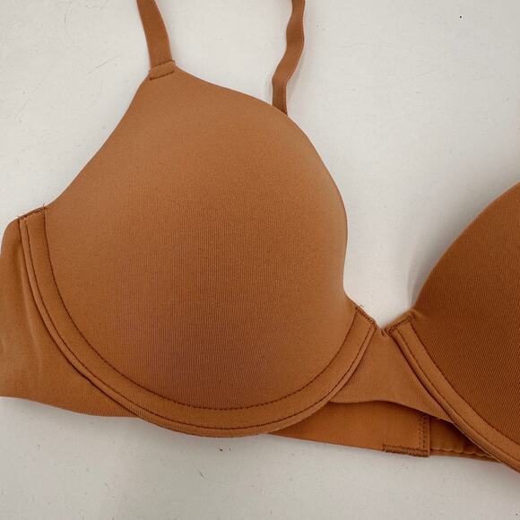 Skims Fits Everybody Unlined Demi Bra New with tags Size 32A - Picture 2 of 5